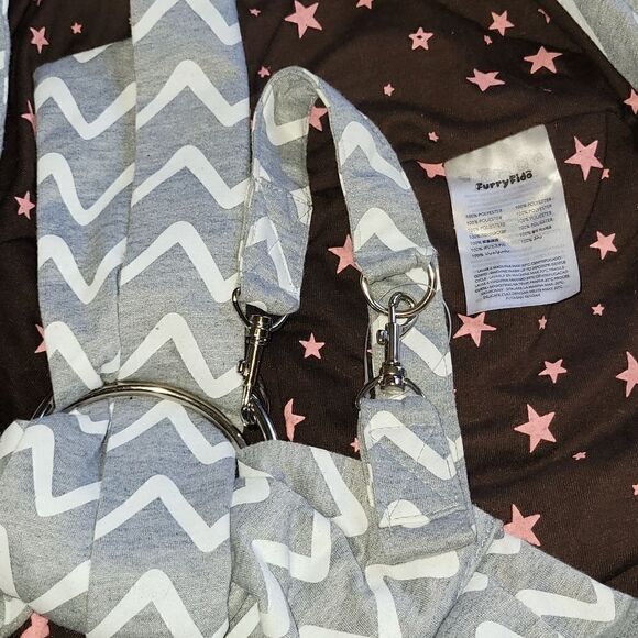 NWOT Furry Fido Chevron Grey Adjustable Pocket Pet Sling Papoose Carrier - Picture 6 of 11